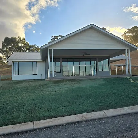 Neagles Retreat Villas Clare Exterior photo